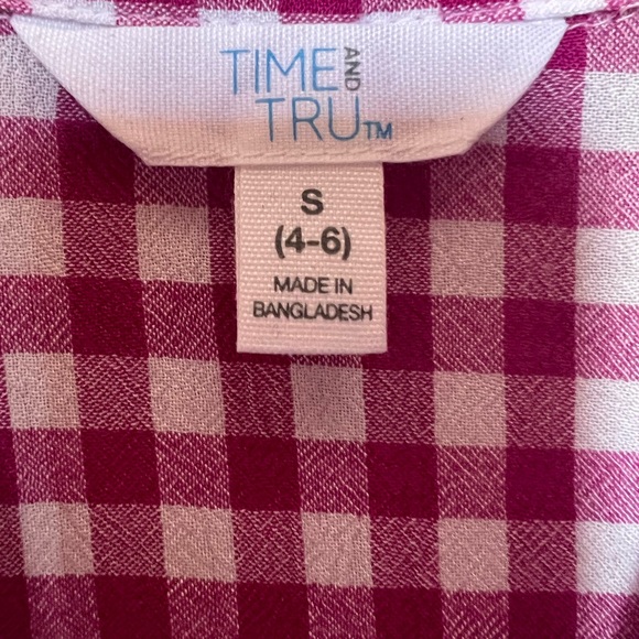Time& true lightweight sleeveless checkered top with front pocket size S4-6 - Picture 11 of 11